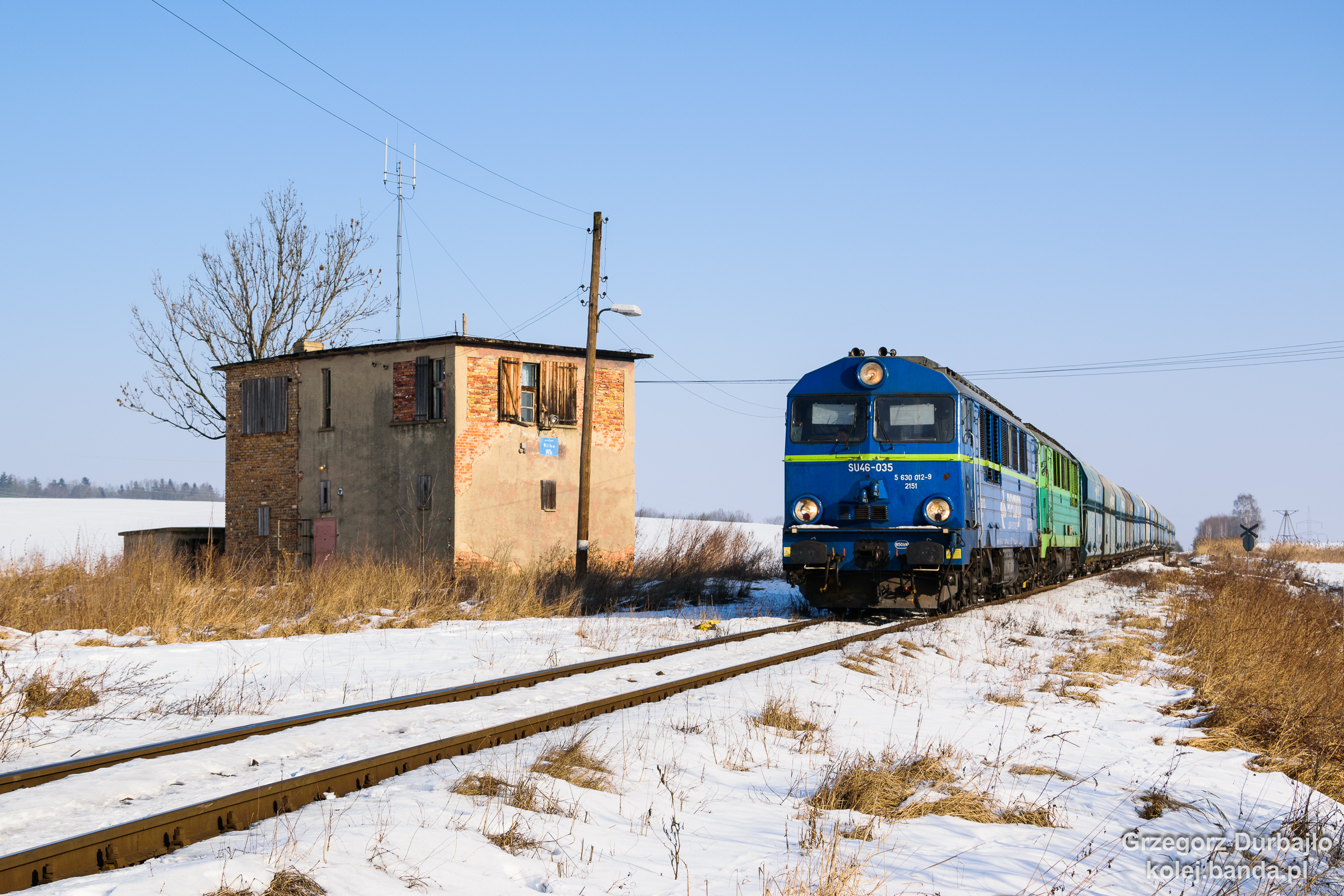 SU46-035